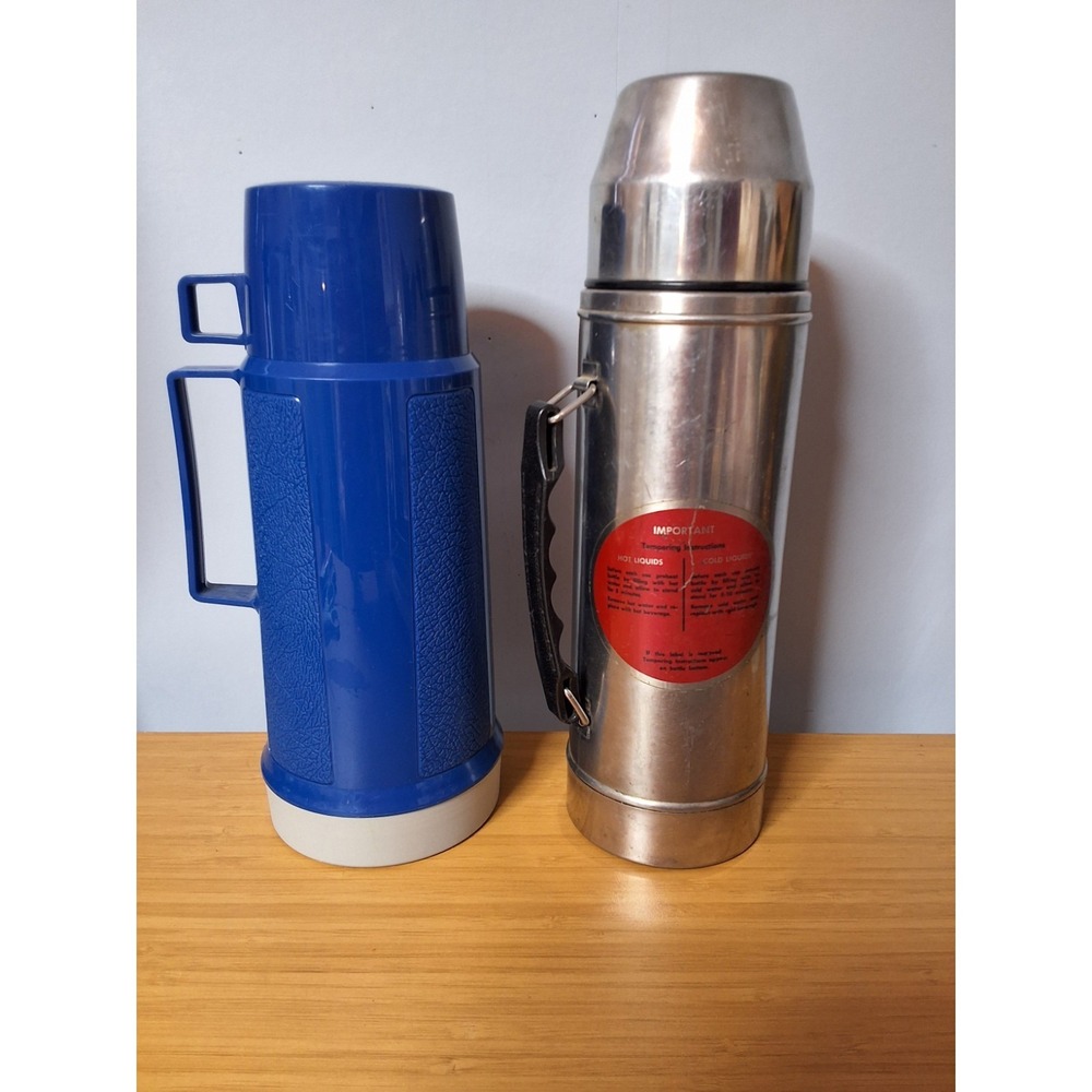 Vintage Pair Of Thermoses, Unbreakable Uno-Vac & Blue Plastic Thermos. Lot Of 2 - Picture 3 of 11